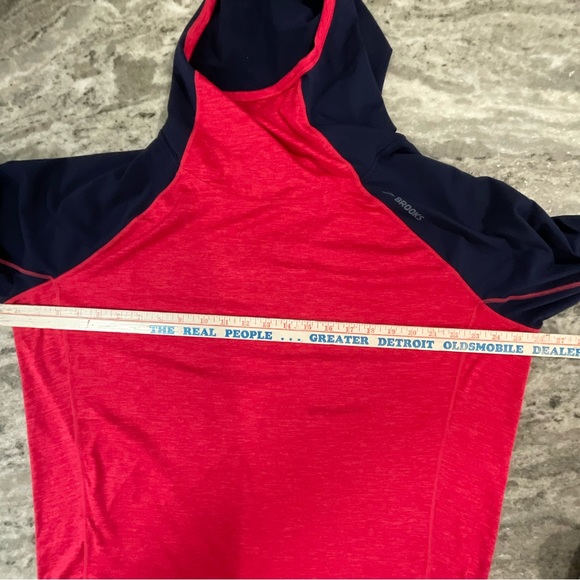 Brooks long sleeve hoodie Run Happy shirt Size Large (K1) - Picture 6 of 9